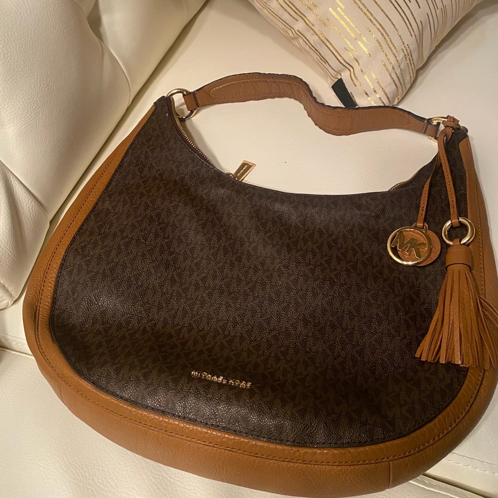Michael Kors Hobo Bag